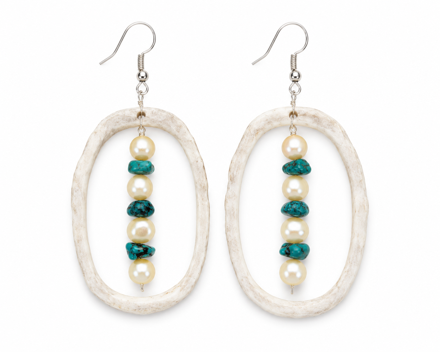 High country pearl earrings ￼
